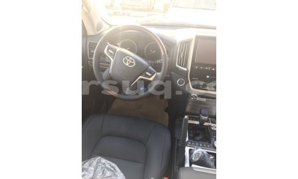 Buy Import Toyota Land Cruiser Black Car in Import - Dubai in Barh el Gazel Buy Import Toyota Land Cruiser Black Car in Import - Dubai in Barh el Gazel