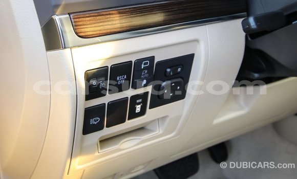 Acheter Import Voiture Toyota Land Cruiser Noir à Import - Dubai, Barh el Gazel Acheter Import Voiture Toyota Land Cruiser Noir à Import - Dubai, Barh el Gazel