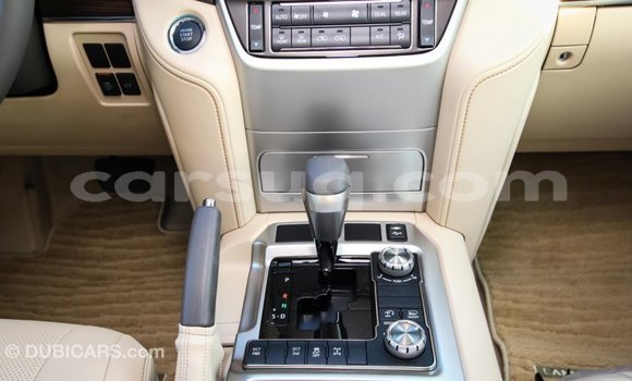 Acheter Import Voiture Toyota Land Cruiser Noir à Import - Dubai, Barh el Gazel Acheter Import Voiture Toyota Land Cruiser Noir à Import - Dubai, Barh el Gazel