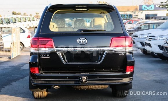 Acheter Import Voiture Toyota Land Cruiser Noir à Import - Dubai, Barh el Gazel Acheter Import Voiture Toyota Land Cruiser Noir à Import - Dubai, Barh el Gazel