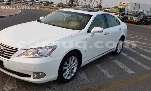 Acheter Import Voiture Lexus ES Blanc à Import - Dubai, Barh el Gazel Acheter Import Voiture Lexus ES Blanc à Import - Dubai, Barh el Gazel
