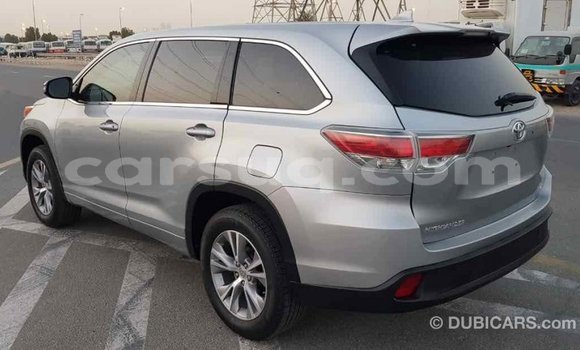 Acheter Import Voiture Toyota Highlander Autre à Import - Dubai, Barh el Gazel Acheter Import Voiture Toyota Highlander Autre à Import - Dubai, Barh el Gazel