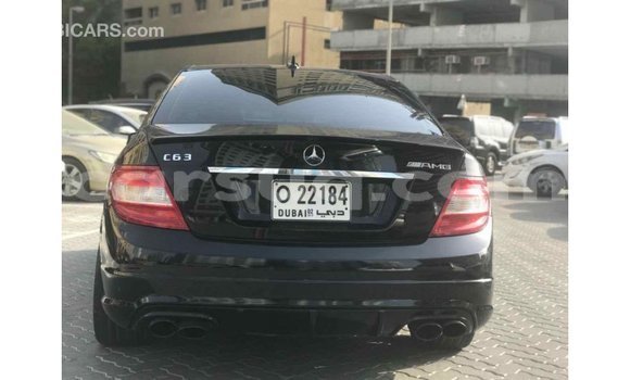 Acheter Import Voiture Mercedes‒Benz 190 (W201) Noir à Import - Dubai, Barh el Gazel