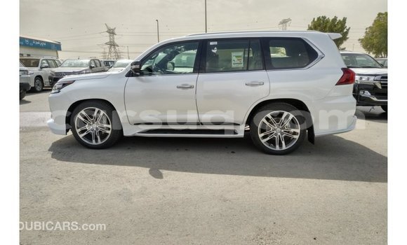Buy Import Lexus LX White Car in Import - Dubai in Barh el Gazel Buy Import Lexus LX White Car in Import - Dubai in Barh el Gazel