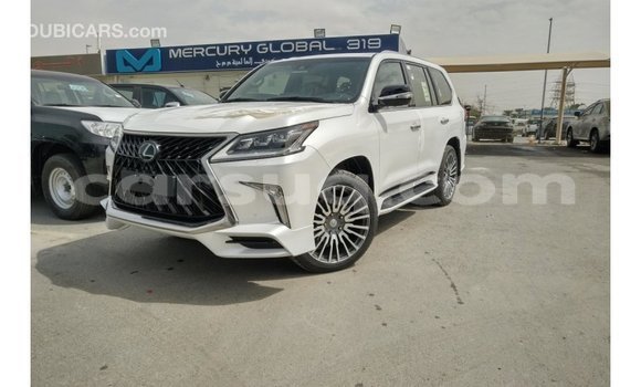 Acheter Import Voiture Lexus LX Blanc à Import - Dubai, Barh el Gazel Acheter Import Voiture Lexus LX Blanc à Import - Dubai, Barh el Gazel