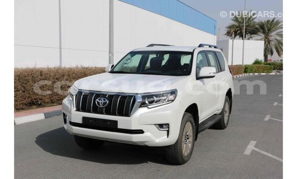 Acheter Import Voiture Toyota Prado Blanc à Import - Dubai, Barh el Gazel Acheter Import Voiture Toyota Prado Blanc à Import - Dubai, Barh el Gazel