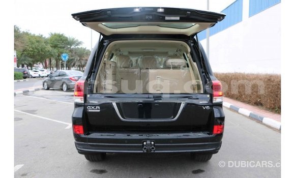 Acheter Import Voiture Toyota Land Cruiser Noir à Import - Dubai, Barh el Gazel Acheter Import Voiture Toyota Land Cruiser Noir à Import - Dubai, Barh el Gazel