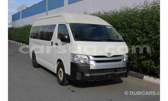 Acheter Import Voiture Toyota Hiace Blanc à Import - Dubai, Barh el Gazel Acheter Import Voiture Toyota Hiace Blanc à Import - Dubai, Barh el Gazel