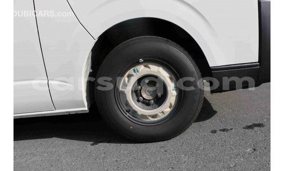 Acheter Import Voiture Toyota Hiace Blanc à Import - Dubai, Barh el Gazel Acheter Import Voiture Toyota Hiace Blanc à Import - Dubai, Barh el Gazel