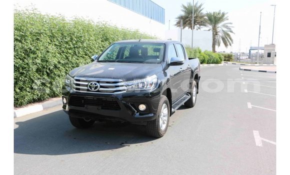 Acheter Import Voiture Toyota Hilux Noir à Import - Dubai, Barh el Gazel Acheter Import Voiture Toyota Hilux Noir à Import - Dubai, Barh el Gazel