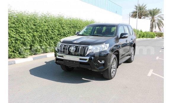 Acheter Import Voiture Toyota Prado Blanc à Import - Dubai, Barh el Gazel Acheter Import Voiture Toyota Prado Blanc à Import - Dubai, Barh el Gazel