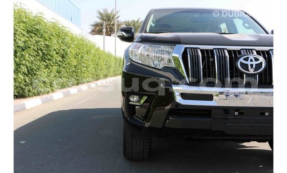 Acheter Import Voiture Toyota Prado Blanc à Import - Dubai, Barh el Gazel Acheter Import Voiture Toyota Prado Blanc à Import - Dubai, Barh el Gazel