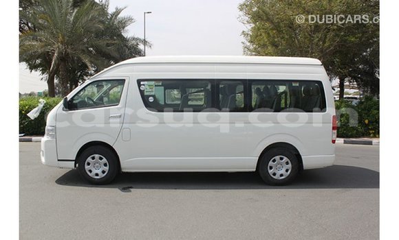 Acheter Import Voiture Toyota Hiace Blanc à Import - Dubai, Barh el Gazel Acheter Import Voiture Toyota Hiace Blanc à Import - Dubai, Barh el Gazel