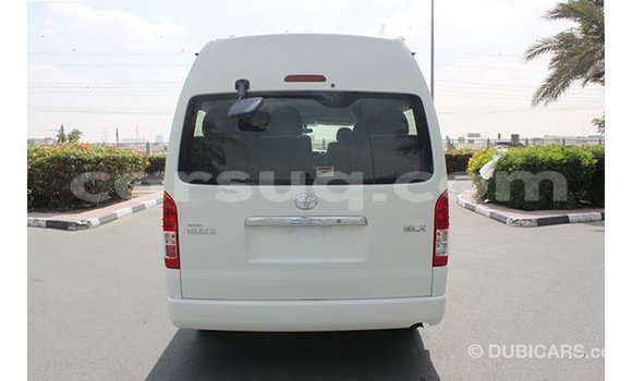 Acheter Import Voiture Toyota Hiace Blanc à Import - Dubai, Barh el Gazel Acheter Import Voiture Toyota Hiace Blanc à Import - Dubai, Barh el Gazel