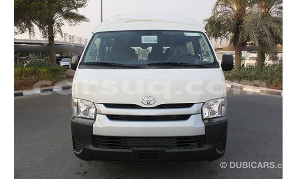 Acheter Import Voiture Toyota Hiace Blanc à Import - Dubai, Barh el Gazel Acheter Import Voiture Toyota Hiace Blanc à Import - Dubai, Barh el Gazel