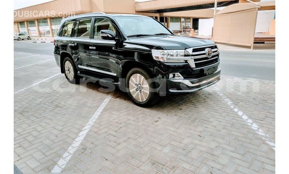 Acheter Import Voiture Toyota Land Cruiser Noir à Import - Dubai, Barh el Gazel Acheter Import Voiture Toyota Land Cruiser Noir à Import - Dubai, Barh el Gazel