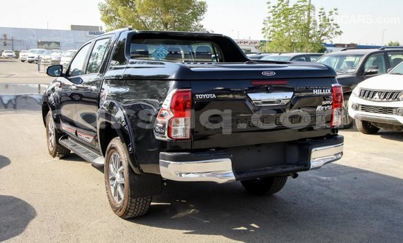 Acheter Import Voiture Toyota Hilux Noir à Import - Dubai, Barh el Gazel Acheter Import Voiture Toyota Hilux Noir à Import - Dubai, Barh el Gazel