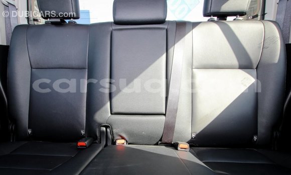 Acheter Import Voiture Toyota Hilux Noir à Import - Dubai, Barh el Gazel Acheter Import Voiture Toyota Hilux Noir à Import - Dubai, Barh el Gazel