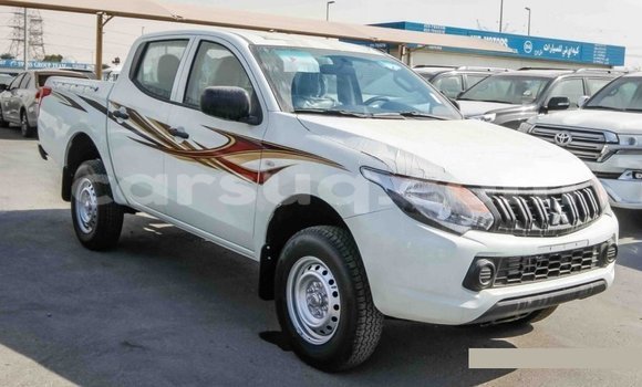 Buy Import Mitsubishi L200 White Car in Import - Dubai in Barh el Gazel Buy Import Mitsubishi L200 White Car in Import - Dubai in Barh el Gazel