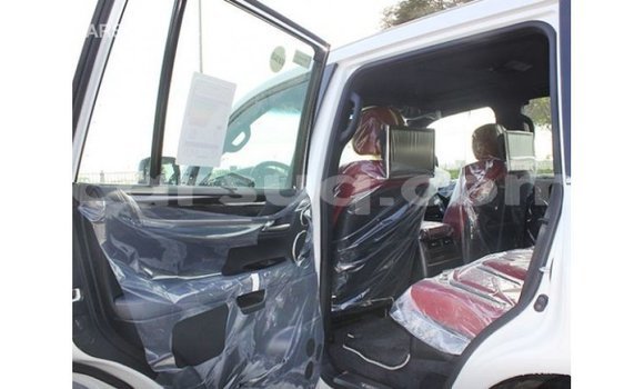 Acheter Import Voiture Lexus LX Blanc à Import - Dubai, Barh el Gazel