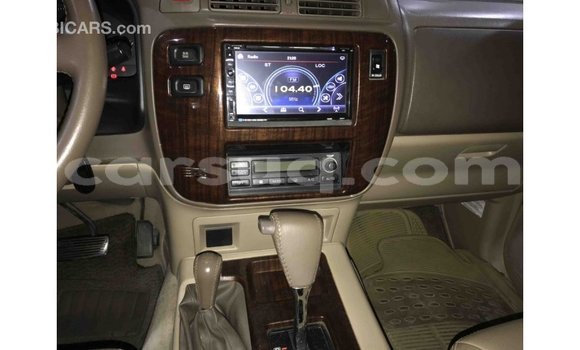 Acheter Import Voiture Nissan Patrol Blanc à Import - Dubai, Barh el Gazel Acheter Import Voiture Nissan Patrol Blanc à Import - Dubai, Barh el Gazel