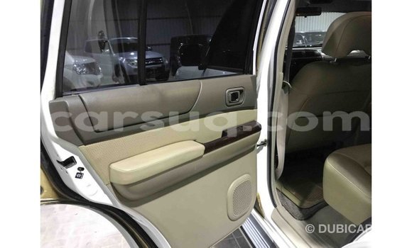 Acheter Import Voiture Nissan Patrol Blanc à Import - Dubai, Barh el Gazel Acheter Import Voiture Nissan Patrol Blanc à Import - Dubai, Barh el Gazel