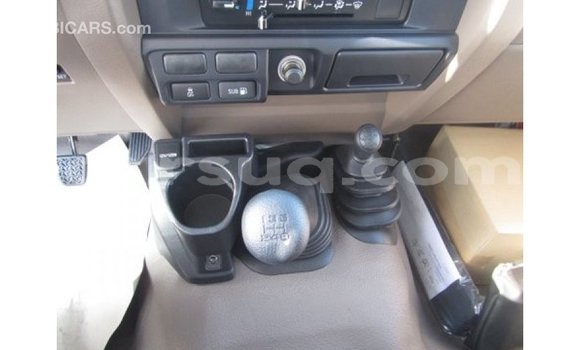 Buy Import Toyota Land Cruiser White Car in Import - Dubai in Barh el Gazel Buy Import Toyota Land Cruiser White Car in Import - Dubai in Barh el Gazel