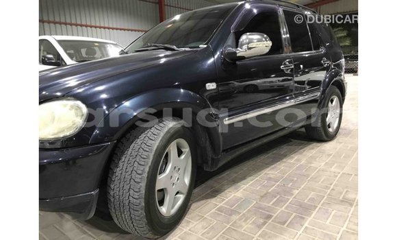 Acheter Import Voiture Mercedes‒Benz 190 (W201) Bleu à Import - Dubai, Barh el Gazel Acheter Import Voiture Mercedes‒Benz 190 (W201) Bleu à Import - Dubai, Barh el Gazel