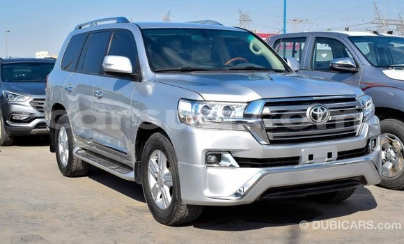 Acheter Import Voiture Toyota Land Cruiser Autre à Import - Dubai, Barh el Gazel Acheter Import Voiture Toyota Land Cruiser Autre à Import - Dubai, Barh el Gazel