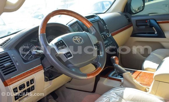 Acheter Import Voiture Toyota Land Cruiser Autre à Import - Dubai, Barh el Gazel Acheter Import Voiture Toyota Land Cruiser Autre à Import - Dubai, Barh el Gazel