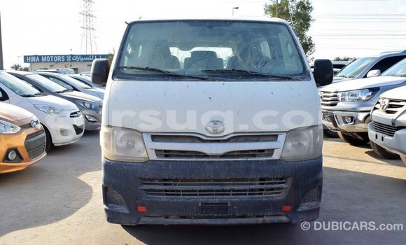 Acheter Import Voiture Toyota Hiace Blanc à Import - Dubai, Barh el Gazel Acheter Import Voiture Toyota Hiace Blanc à Import - Dubai, Barh el Gazel