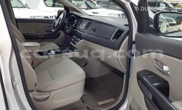 Acheter Import Voiture Kia Carnival Autre à Import - Dubai, Barh el Gazel Acheter Import Voiture Kia Carnival Autre à Import - Dubai, Barh el Gazel