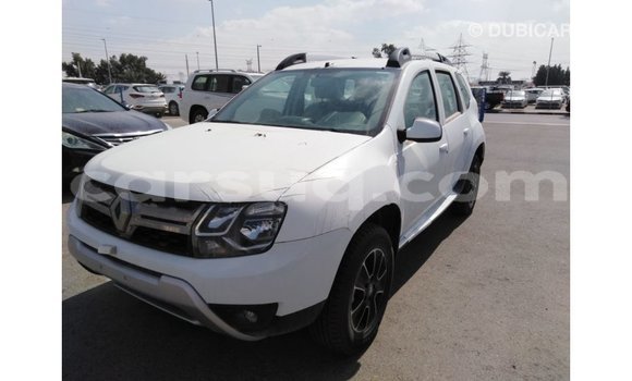 Acheter Import Voiture Renault Duster Blanc à Import - Dubai, Barh el Gazel Acheter Import Voiture Renault Duster Blanc à Import - Dubai, Barh el Gazel
