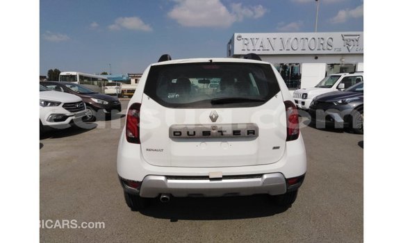 Acheter Import Voiture Renault Duster Blanc à Import - Dubai, Barh el Gazel Acheter Import Voiture Renault Duster Blanc à Import - Dubai, Barh el Gazel