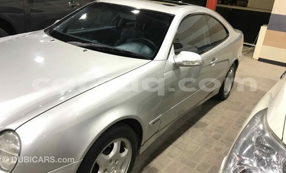 Acheter Import Voiture Mercedes‒Benz 190 (W201) Autre à Import - Dubai, Barh el Gazel Acheter Import Voiture Mercedes‒Benz 190 (W201) Autre à Import - Dubai, Barh el Gazel