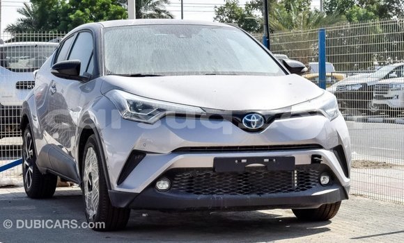 Acheter Import Voiture Toyota C-HR Autre à Import - Dubai, Barh el Gazel Acheter Import Voiture Toyota C-HR Autre à Import - Dubai, Barh el Gazel