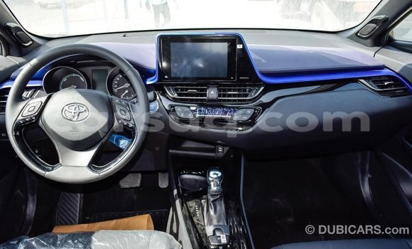 Acheter Import Voiture Toyota C-HR Autre à Import - Dubai, Barh el Gazel Acheter Import Voiture Toyota C-HR Autre à Import - Dubai, Barh el Gazel