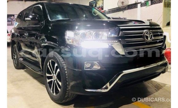 Acheter Import Voiture Toyota Land Cruiser Noir à Import - Dubai, Barh el Gazel Acheter Import Voiture Toyota Land Cruiser Noir à Import - Dubai, Barh el Gazel