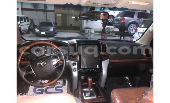 Acheter Import Voiture Toyota Land Cruiser Noir à Import - Dubai, Barh el Gazel Acheter Import Voiture Toyota Land Cruiser Noir à Import - Dubai, Barh el Gazel