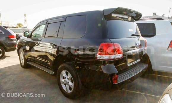 Acheter Import Voiture Toyota Land Cruiser Noir à Import - Dubai, Barh el Gazel Acheter Import Voiture Toyota Land Cruiser Noir à Import - Dubai, Barh el Gazel