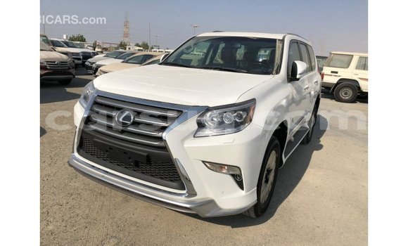 Acheter Import Voiture Lexus GX Blanc à Import - Dubai, Barh el Gazel