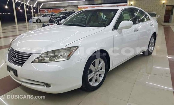 Acheter Import Voiture Lexus ES Blanc à Import - Dubai, Barh el Gazel Acheter Import Voiture Lexus ES Blanc à Import - Dubai, Barh el Gazel