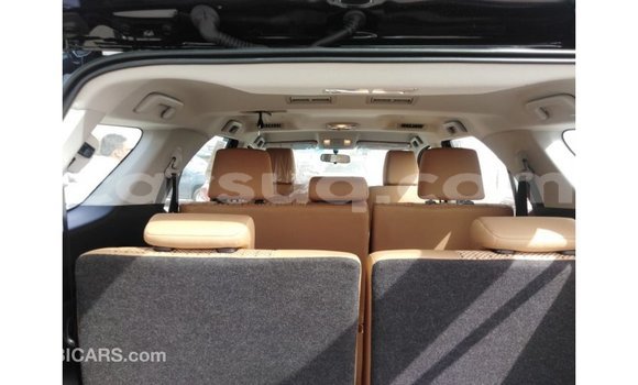 Acheter Import Voiture Toyota Fortuner Noir à Import - Dubai, Barh el Gazel Acheter Import Voiture Toyota Fortuner Noir à Import - Dubai, Barh el Gazel