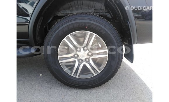 Acheter Import Voiture Toyota Fortuner Noir à Import - Dubai, Barh el Gazel Acheter Import Voiture Toyota Fortuner Noir à Import - Dubai, Barh el Gazel