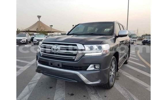 Acheter Import Voiture Toyota Land Cruiser Autre à Import - Dubai, Barh el Gazel Acheter Import Voiture Toyota Land Cruiser Autre à Import - Dubai, Barh el Gazel
