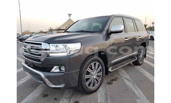 Acheter Import Voiture Toyota Land Cruiser Autre à Import - Dubai, Barh el Gazel Acheter Import Voiture Toyota Land Cruiser Autre à Import - Dubai, Barh el Gazel
