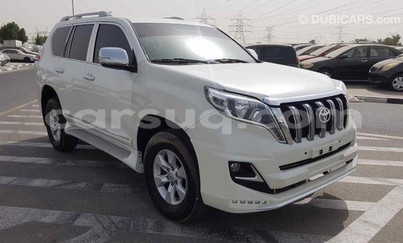 Acheter Import Voiture Toyota Prado Blanc à Import - Dubai, Barh el Gazel Acheter Import Voiture Toyota Prado Blanc à Import - Dubai, Barh el Gazel