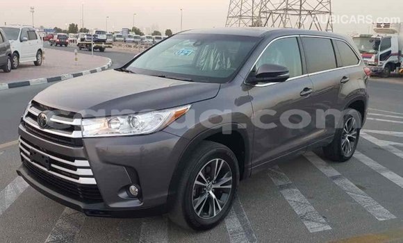Acheter Import Voiture Toyota Highlander Autre à Import - Dubai, Barh el Gazel Acheter Import Voiture Toyota Highlander Autre à Import - Dubai, Barh el Gazel