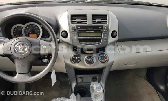 Buy Import Toyota RAV4 Green Car in Import - Dubai in Barh el Gazel Buy Import Toyota RAV4 Green Car in Import - Dubai in Barh el Gazel