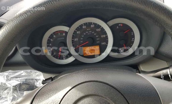Buy Import Toyota RAV4 Green Car in Import - Dubai in Barh el Gazel Buy Import Toyota RAV4 Green Car in Import - Dubai in Barh el Gazel